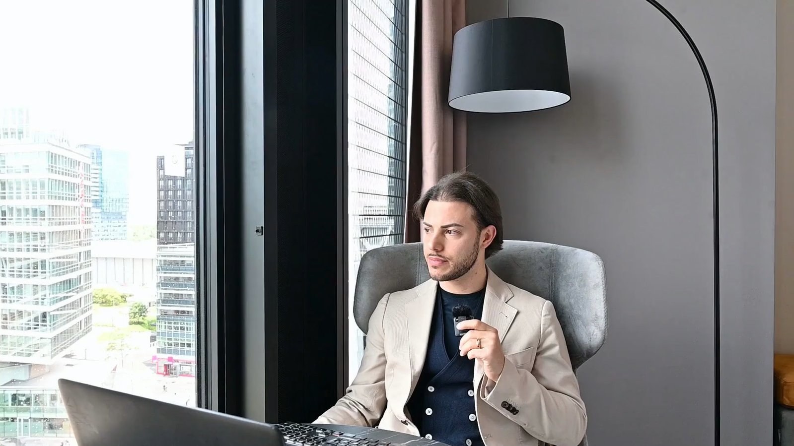 Anteprima del video AUTÒS